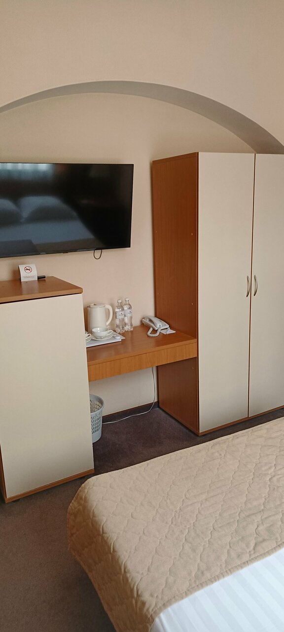 Гостиница Максима Ирбис Москва-215