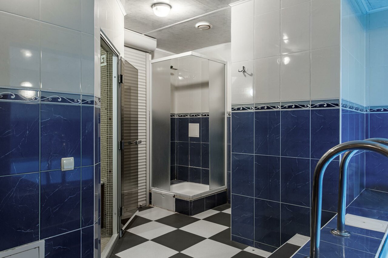 Гостиница Максима Ирбис Москва-111