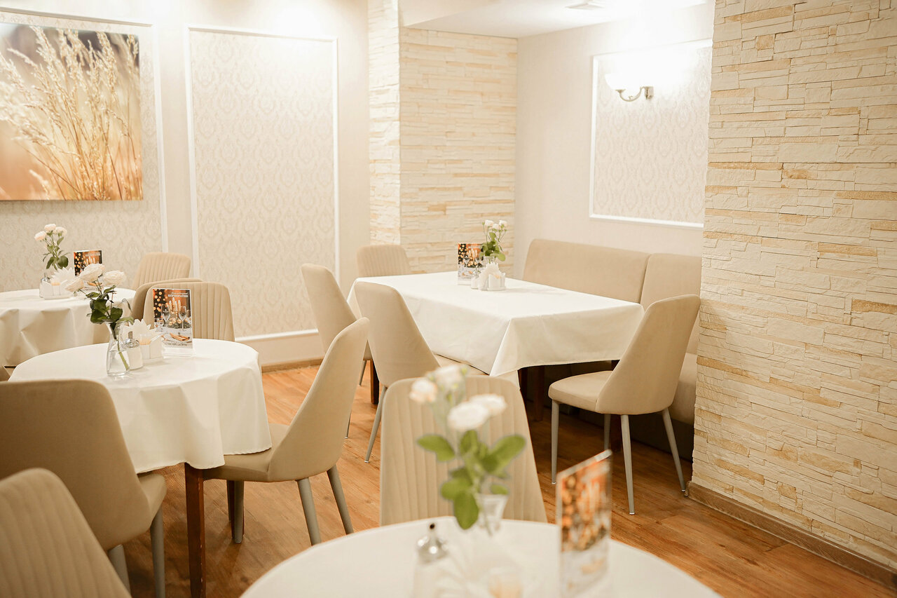 Гостиница Максима Ирбис Москва