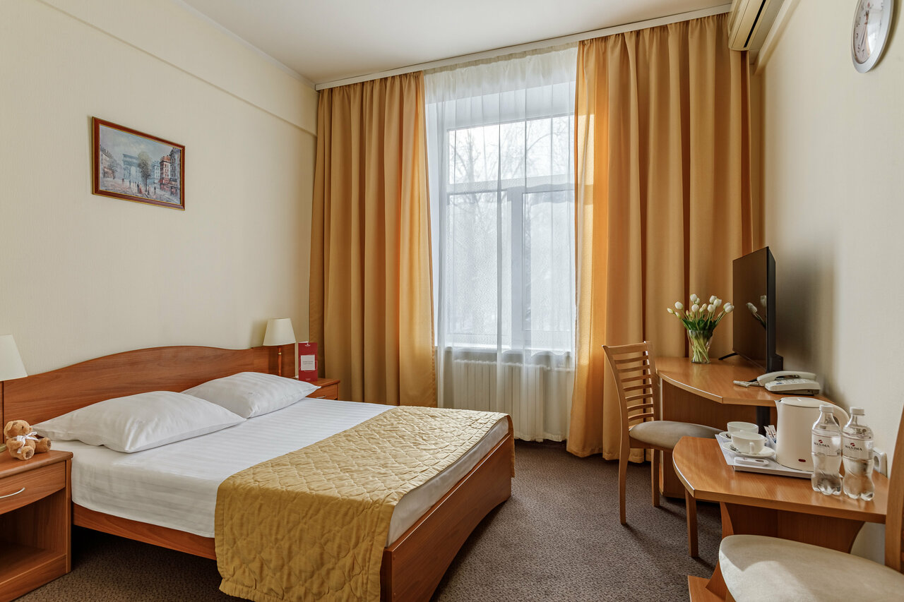 Гостиница Максима Ирбис Москва-136