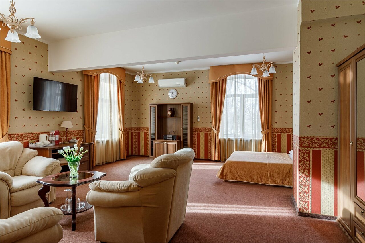 Гостиница Максима Ирбис Москва