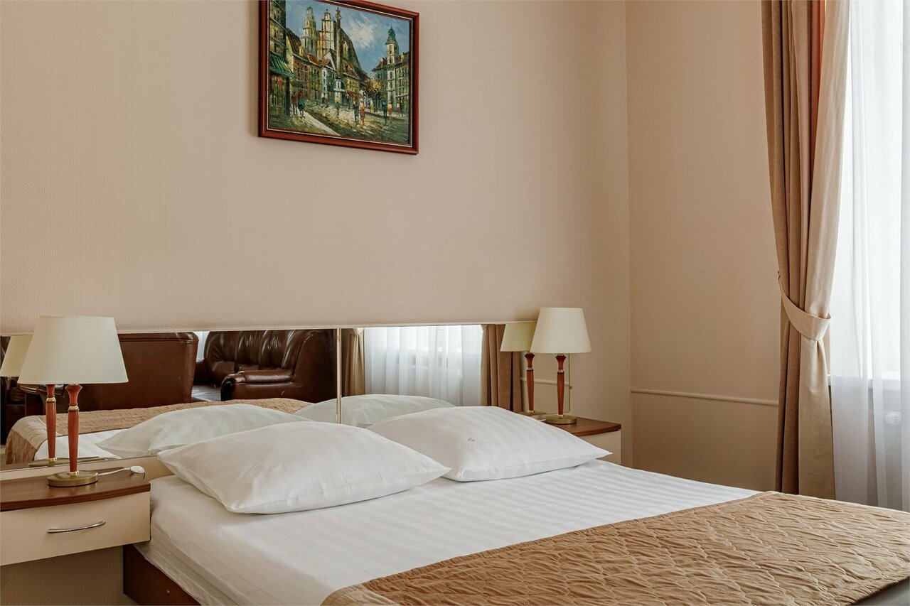 Гостиница Максима Ирбис Москва