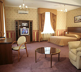 Гостиница Максима Ирбис Москва-95