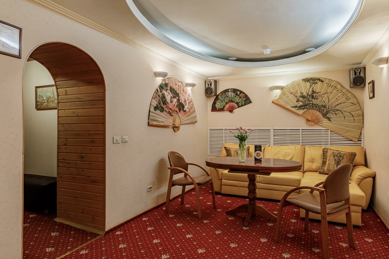 Гостиница Максима Ирбис Москва-63