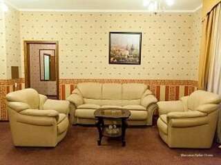 Гостиница Максима Ирбис Москва-5