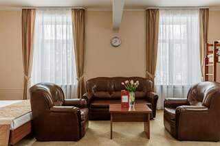 Гостиница Максима Ирбис Москва Семейный номер-3