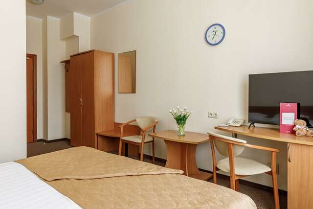 Гостиница Максима Ирбис Москва-154