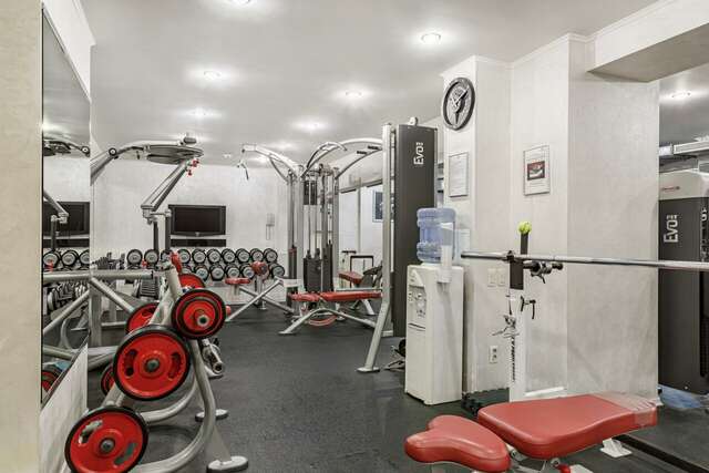 Гостиница Максима Ирбис Москва-173