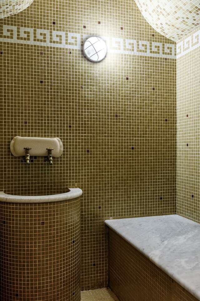 Гостиница Максима Ирбис Москва-157