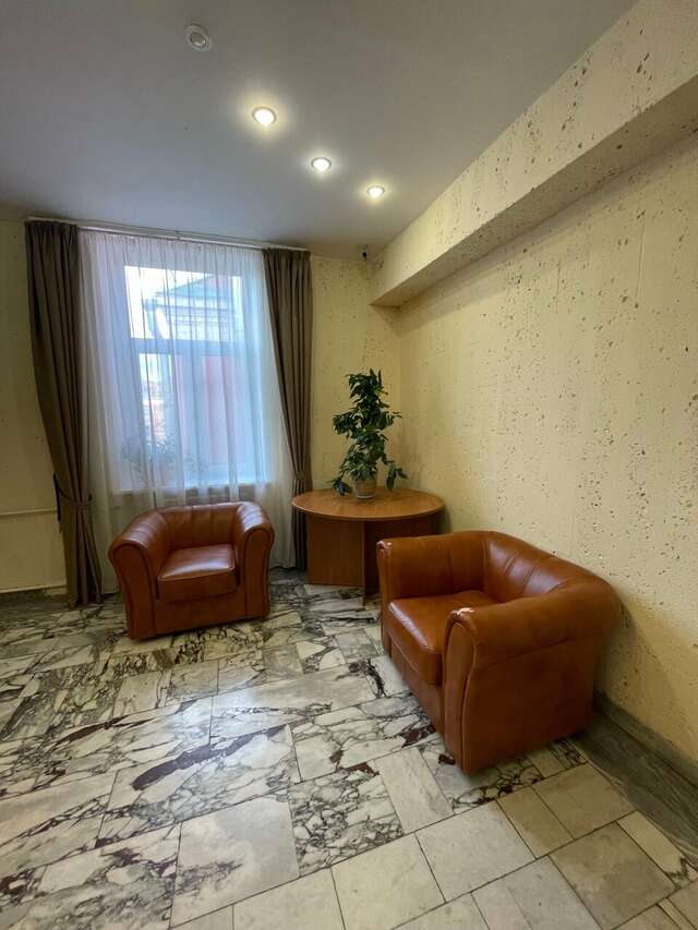 Гостиница Максима Ирбис Москва-220