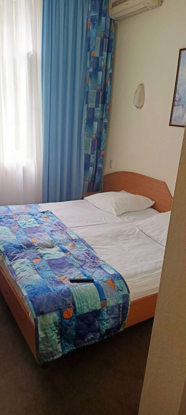 Гостиница Максима Ирбис Москва-251