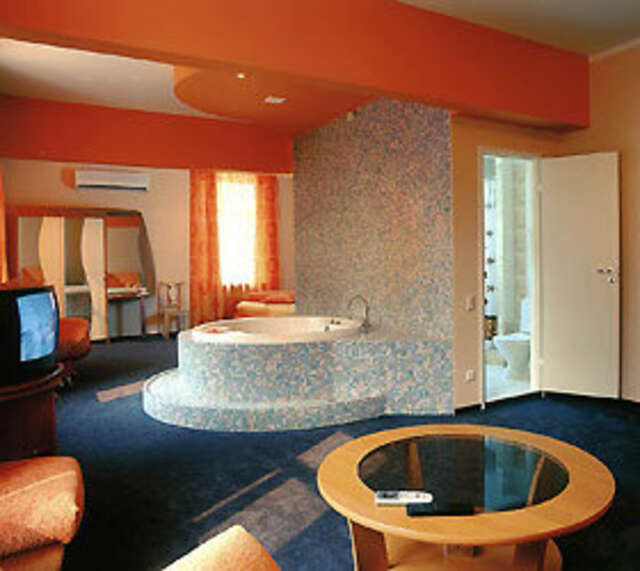 Гостиница Максима Ирбис Москва-80