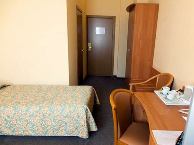 Гостиница Максима Ирбис Москва-179