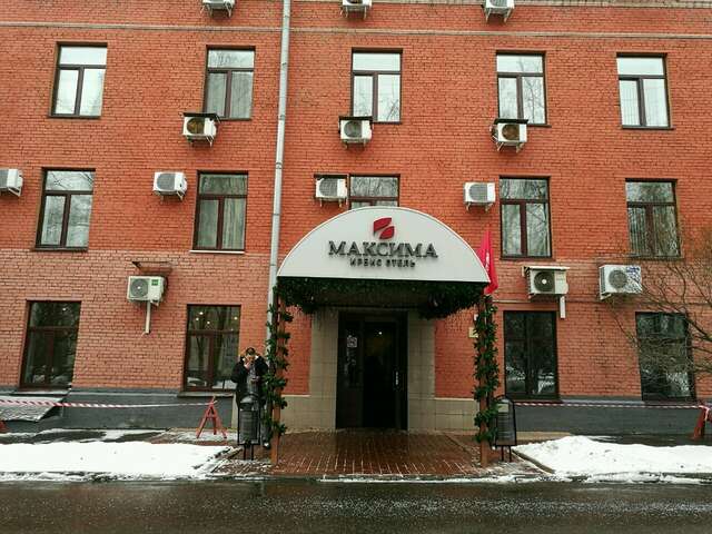 Гостиница Максима Ирбис Москва-71